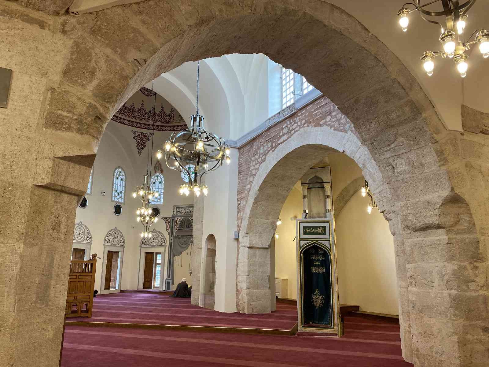 Restorasyonu tamamlanan Fethiye Camii yeniden ibadete açıldı #istanbul