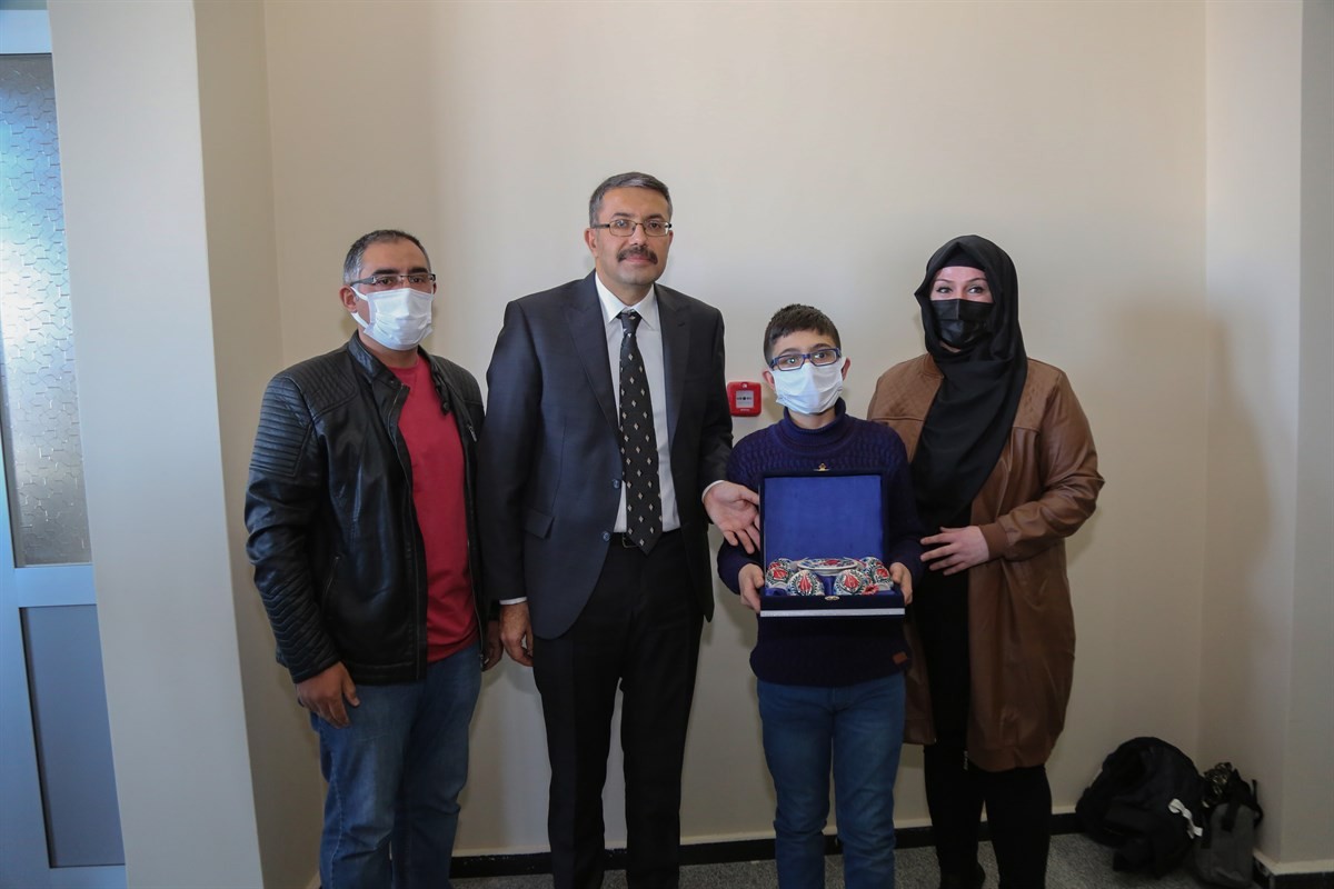 Kütahya’da diyabet hastası çocukların mücadelesine destek #kutahya