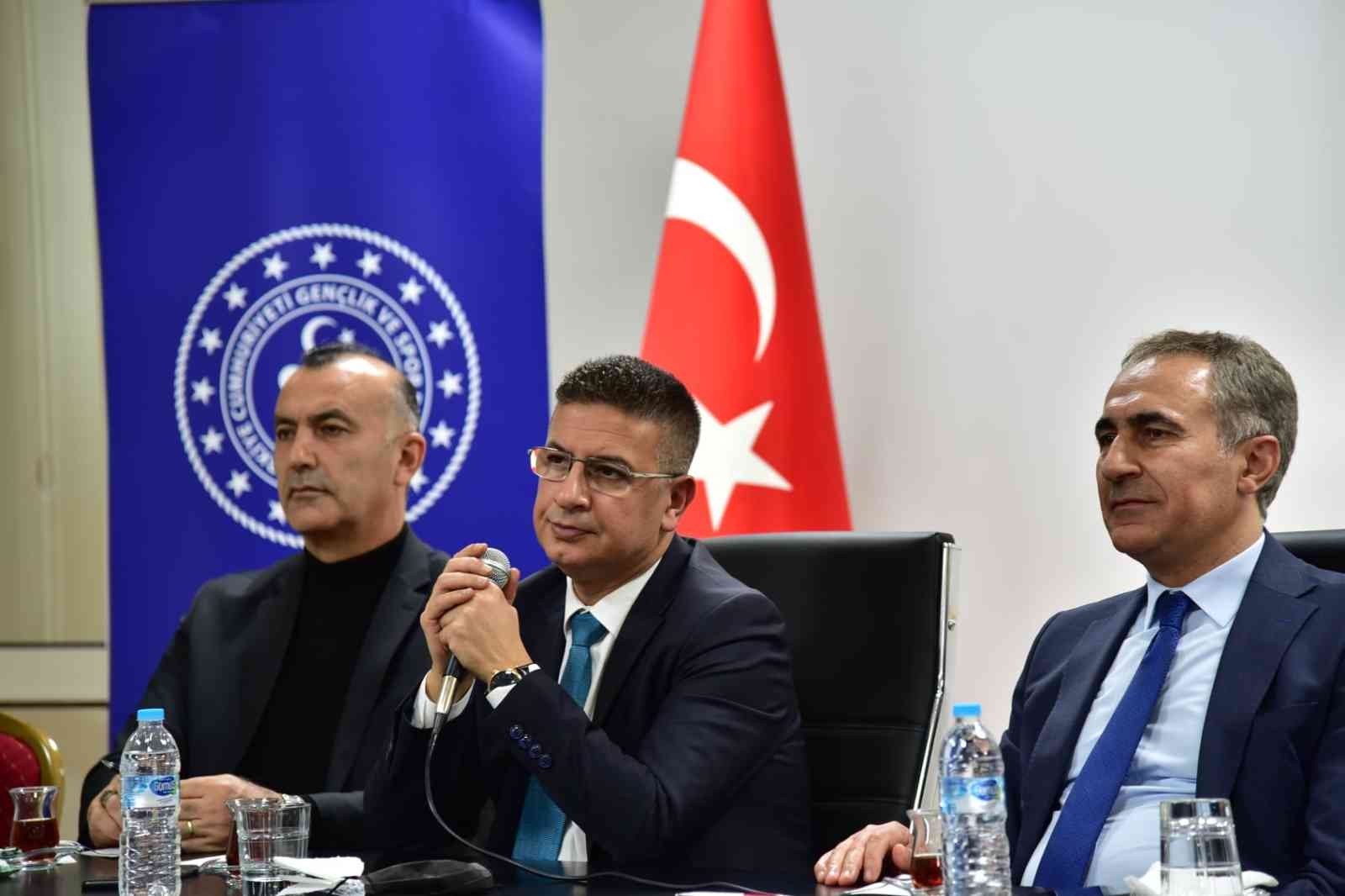 Rektör İlter Kuş, öğrencilerle buluştu #balikesir