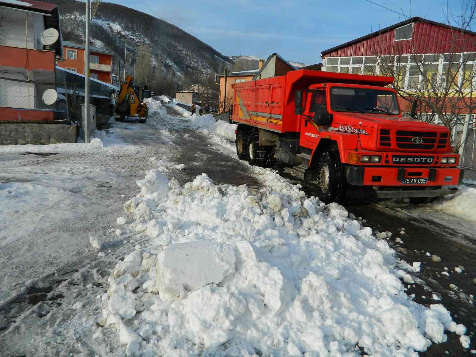 Posof Belediyesi’nin kar çalışması devam ediyor #ardahan