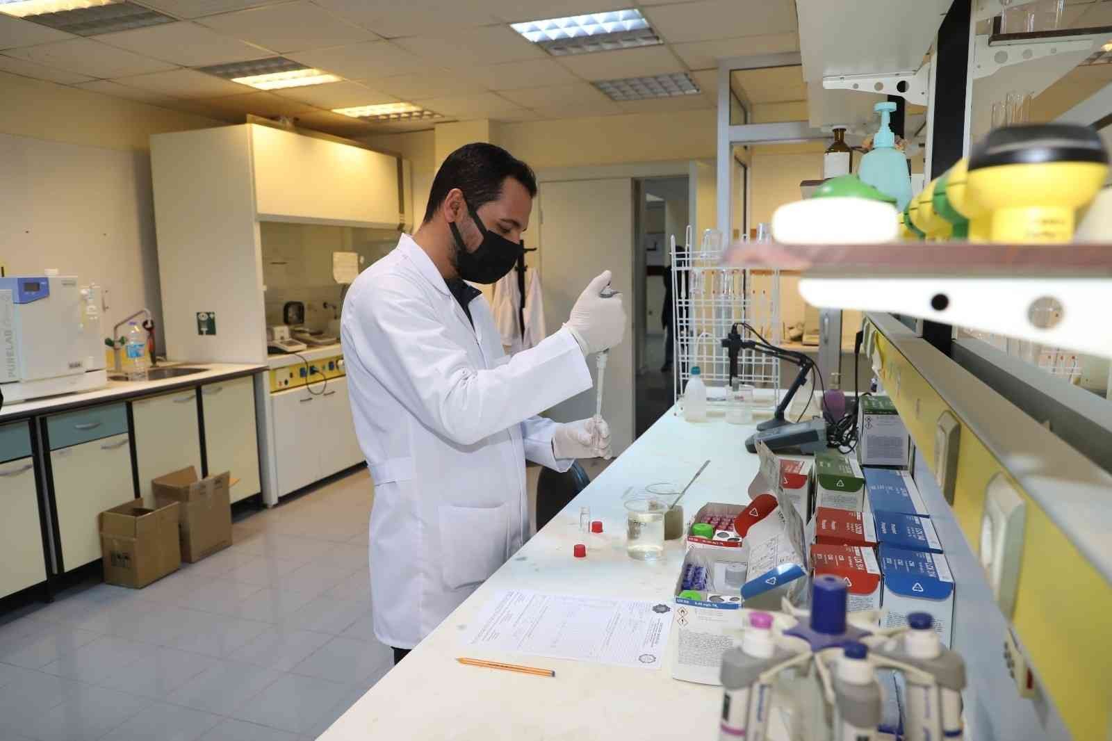 İleri Biyolojik Atıksu Arıtma Tesisi Laboratuvarı günlük 81 analiz yapıyor #diyarbakir