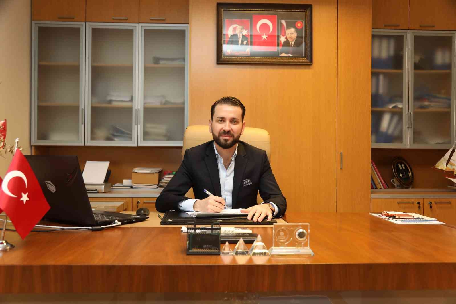 Darıca Belediyesi’nde yeni başkan yardımcısı görevine başladı #kocaeli