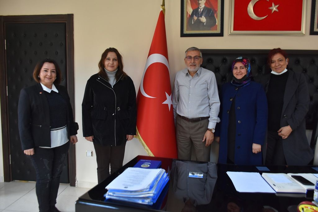 AK Partili kadınlardan Başkan Bozkurt’a ziyaret #eskisehir