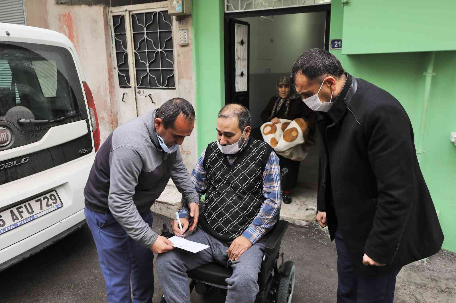 Akülü sandalyesi çalındı, belediye tekrardan hediye etti #gaziantep