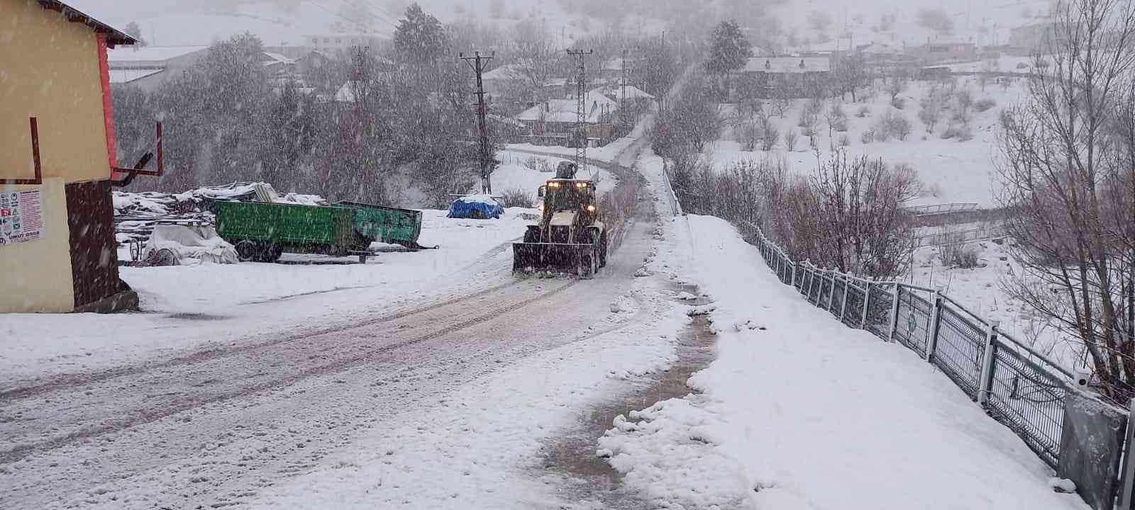 Tunceli’de 163 köy yolu ulaşıma kapandı #tunceli