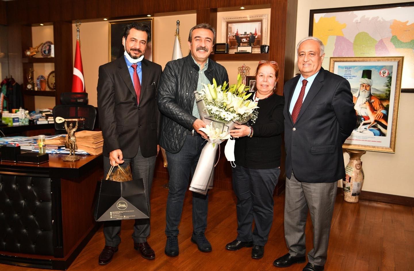 Çukurova Belediyesi’nde sosyal denge tazminatı 2 bin 500 lira #adana