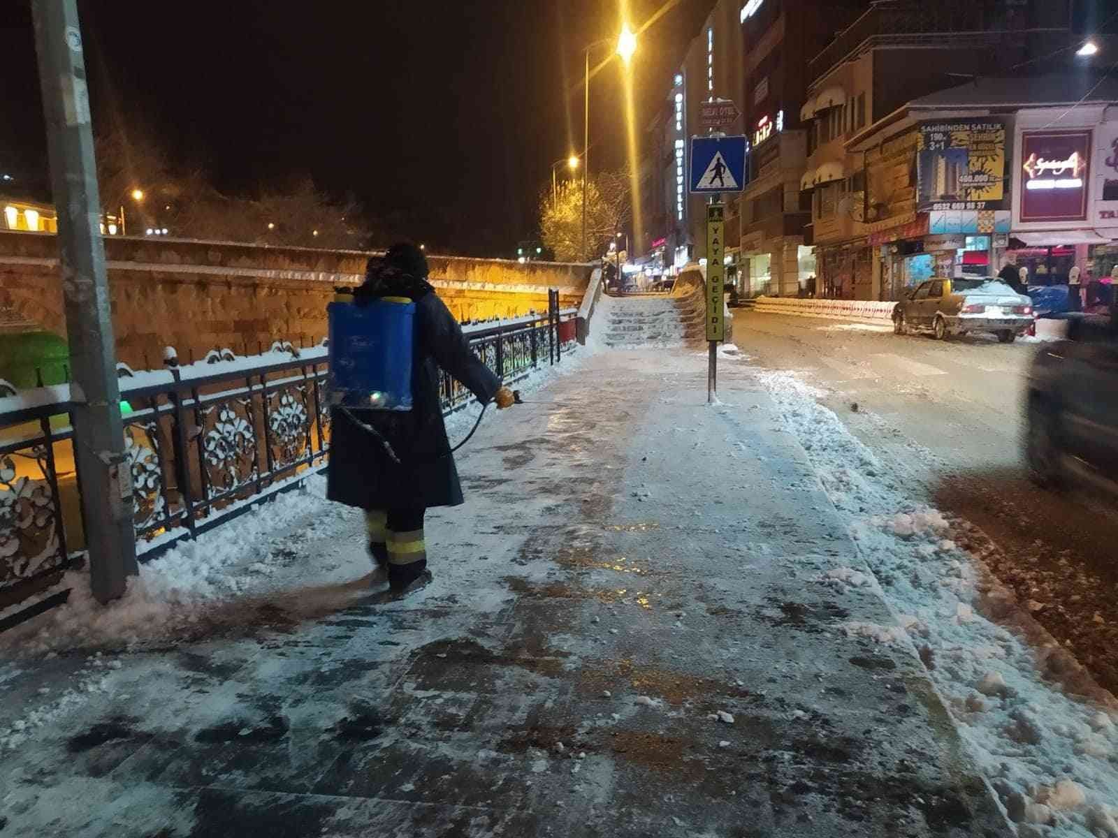 Kastamonu Belediyesi karla mücadele kapasitesini arttırdı #kastamonu