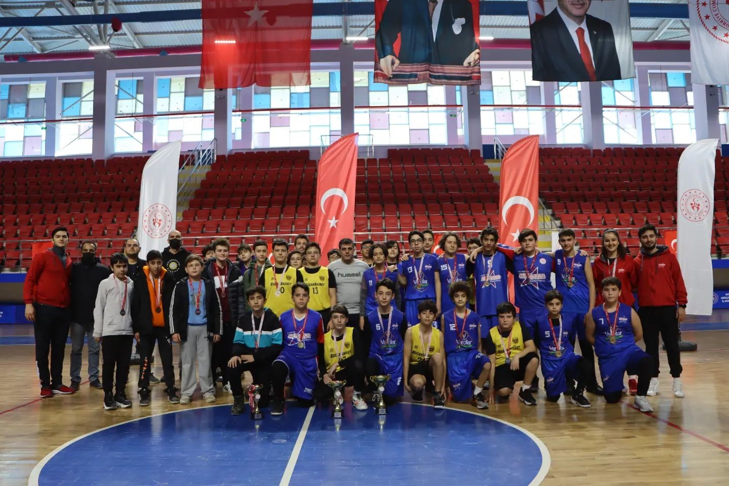 Basketbol Yerel Liglerinde şampiyonlar belli oldu #burdur