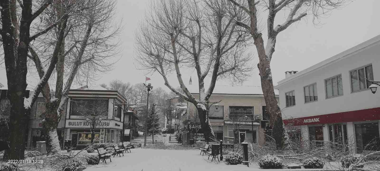 Kırşehir’de okullara kar engeli #kirsehir