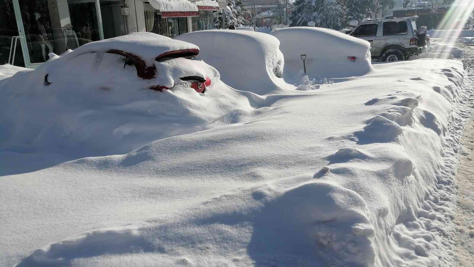 Bolu’da, kar yağışında hafta sonu tarihi rekor bekleniyor #bolu