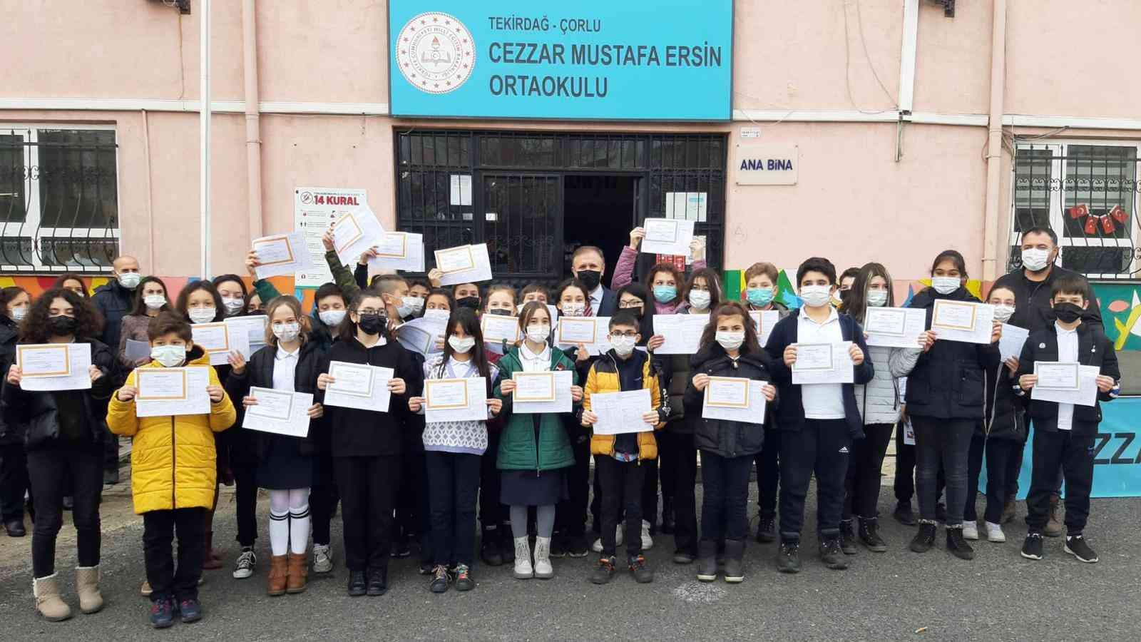 Çorlu’da 54 bin 664 öğrenci karne aldı #tekirdag
