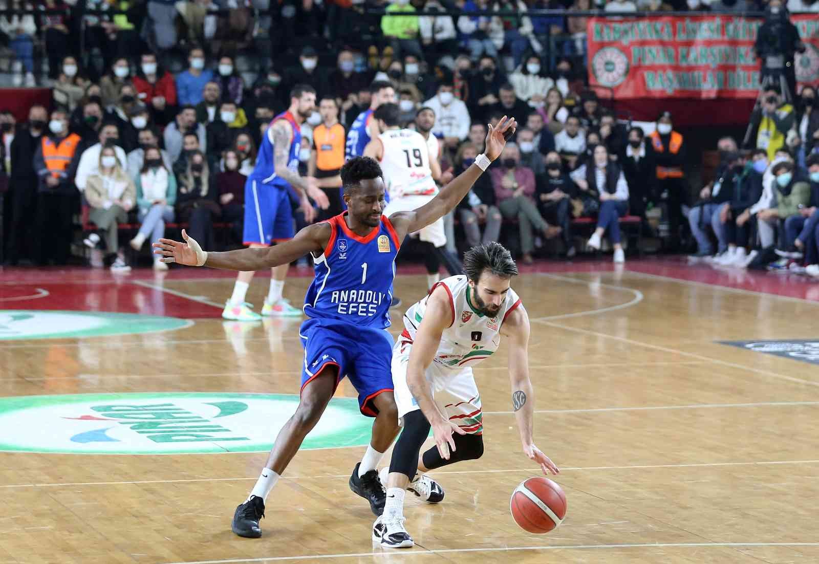ING Basketbol Süper Ligi: Pınar Karşıyaka: 78 - Anadolu Efes: 73 #izmir