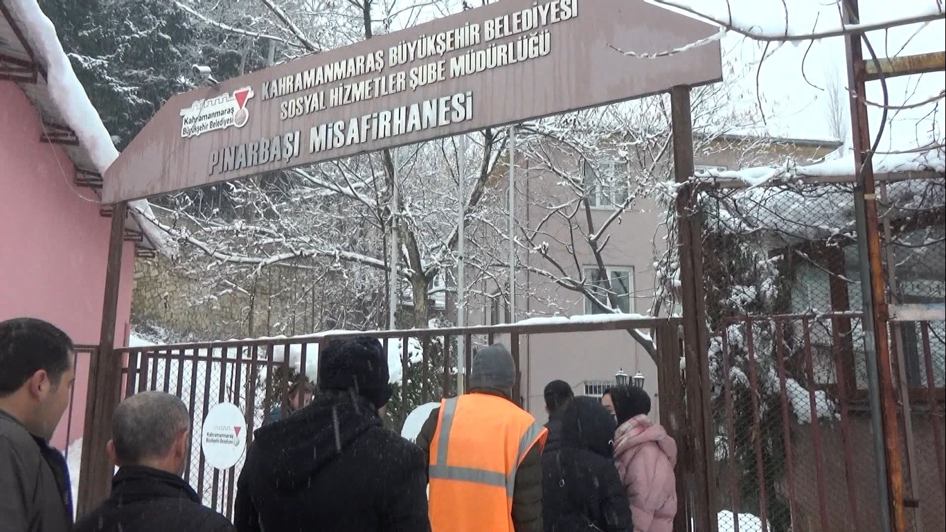 Mahsur kalan yolcular misafirhaneye yerleştirildi #kahramanmaras