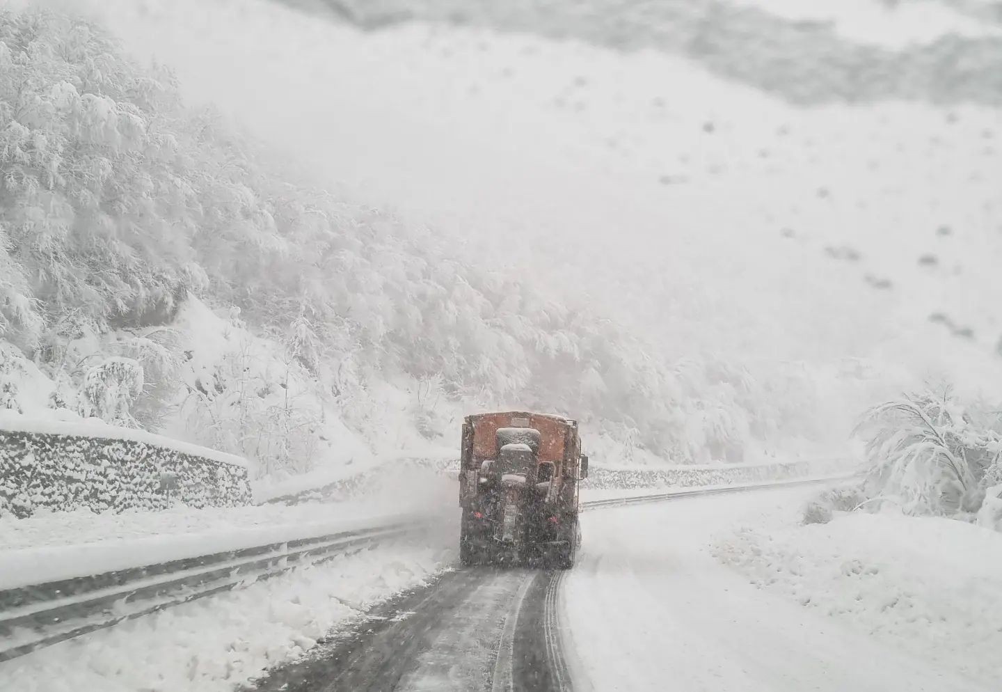 Zonguldak’ta karla mücadele sürüyor #zonguldak