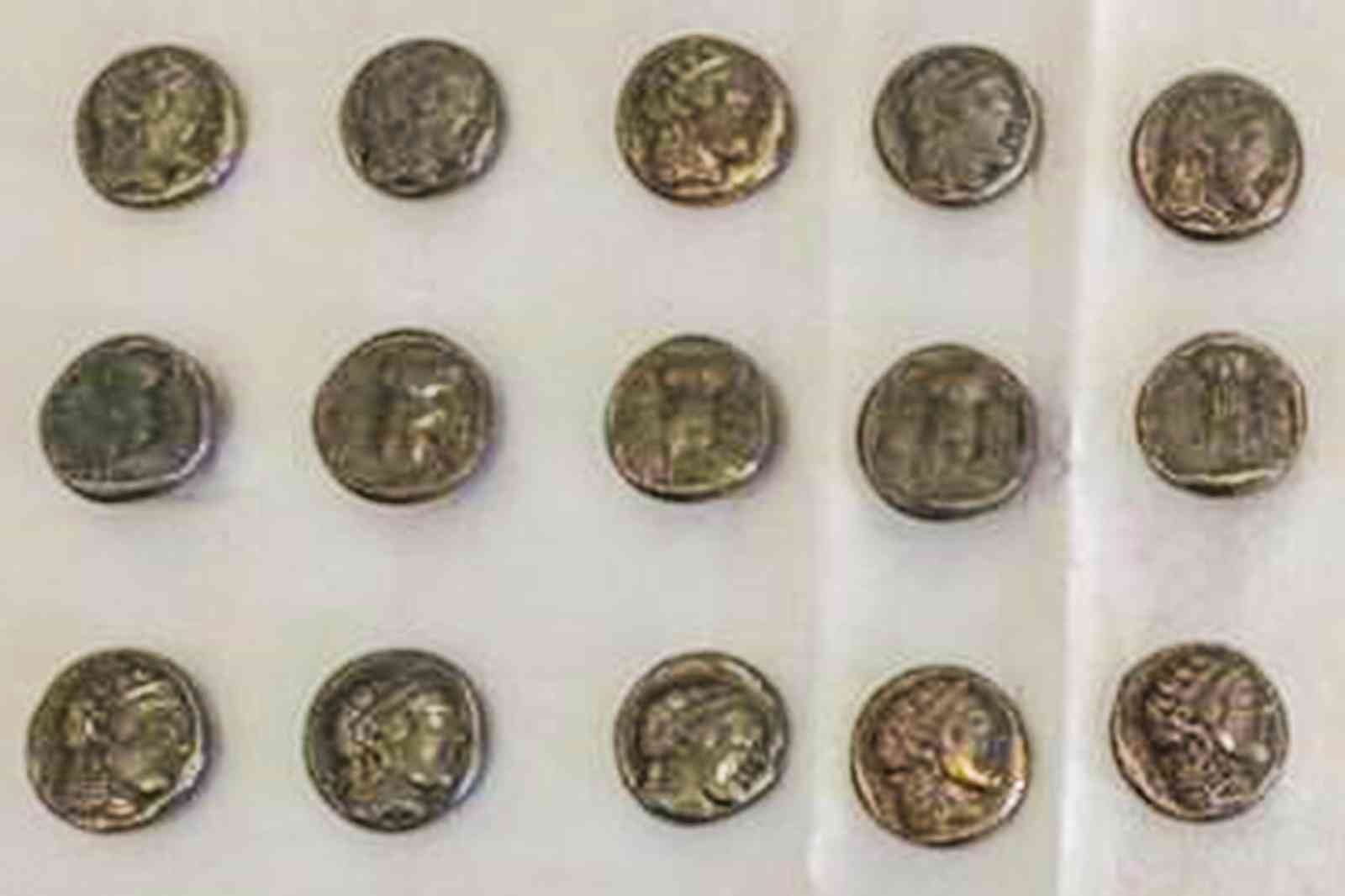 Ardahan’da Antik Yunan dönemine ait 50 adet sikke ele geçirildi #ardahan