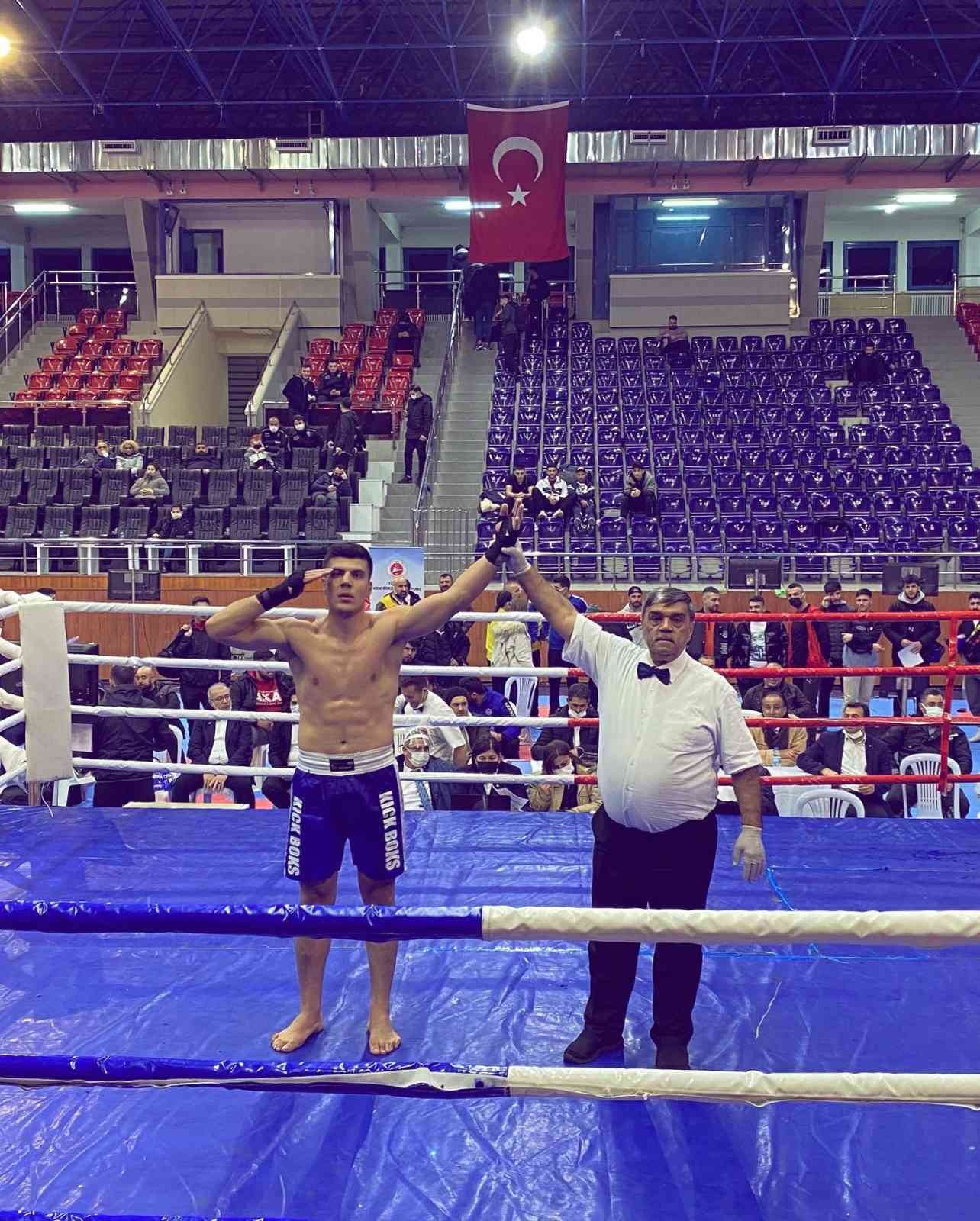 Bartın Üniversitesi mezunu Hasan Engin, Türkiye Şampiyonu oldu #bartin