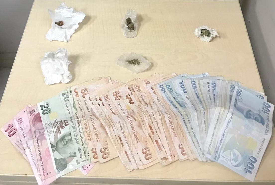 Edirne’de uyuşturucu ticareti yapan şüpheli tutuklandı #edirne