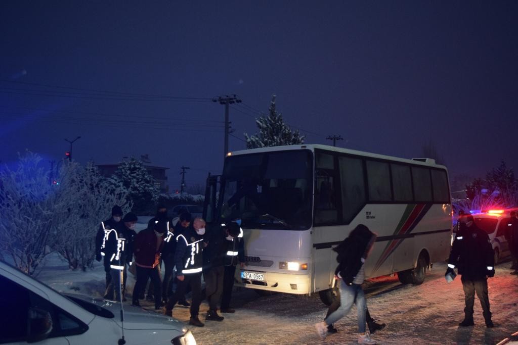 Konya’daki uyuşturucu operasyonunda 14 tutuklama