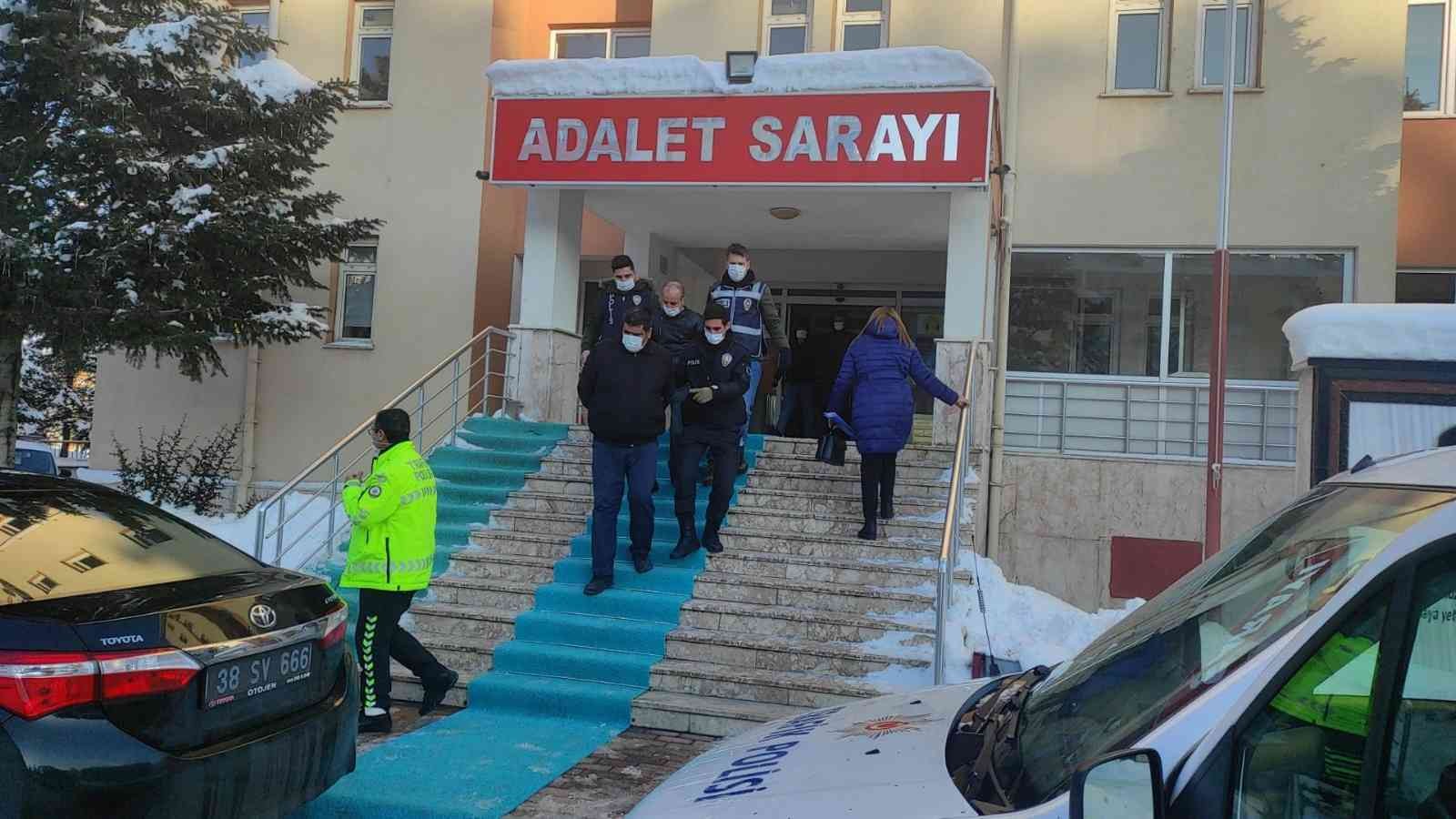 Konya’da fuhuş operasyonu: 5 tutuklama