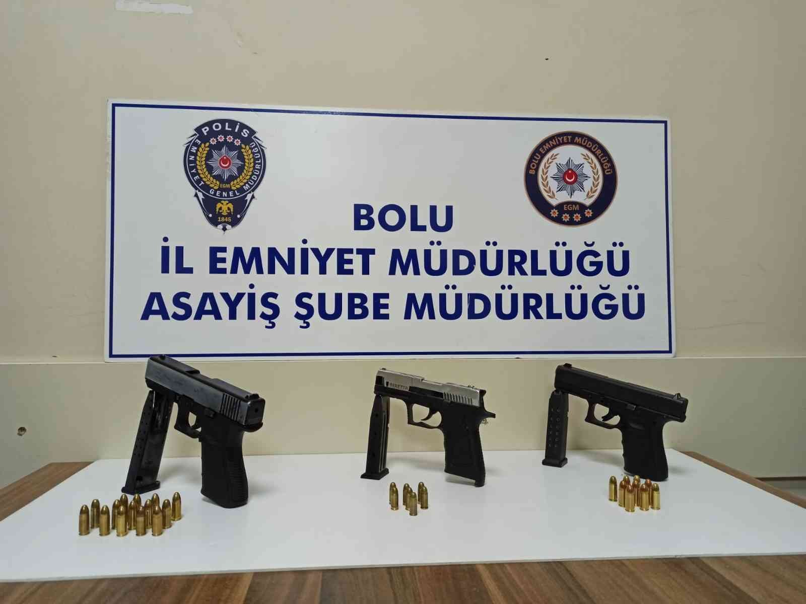 Huzur 14 uygulamasında 3 silah yakalandı #bolu