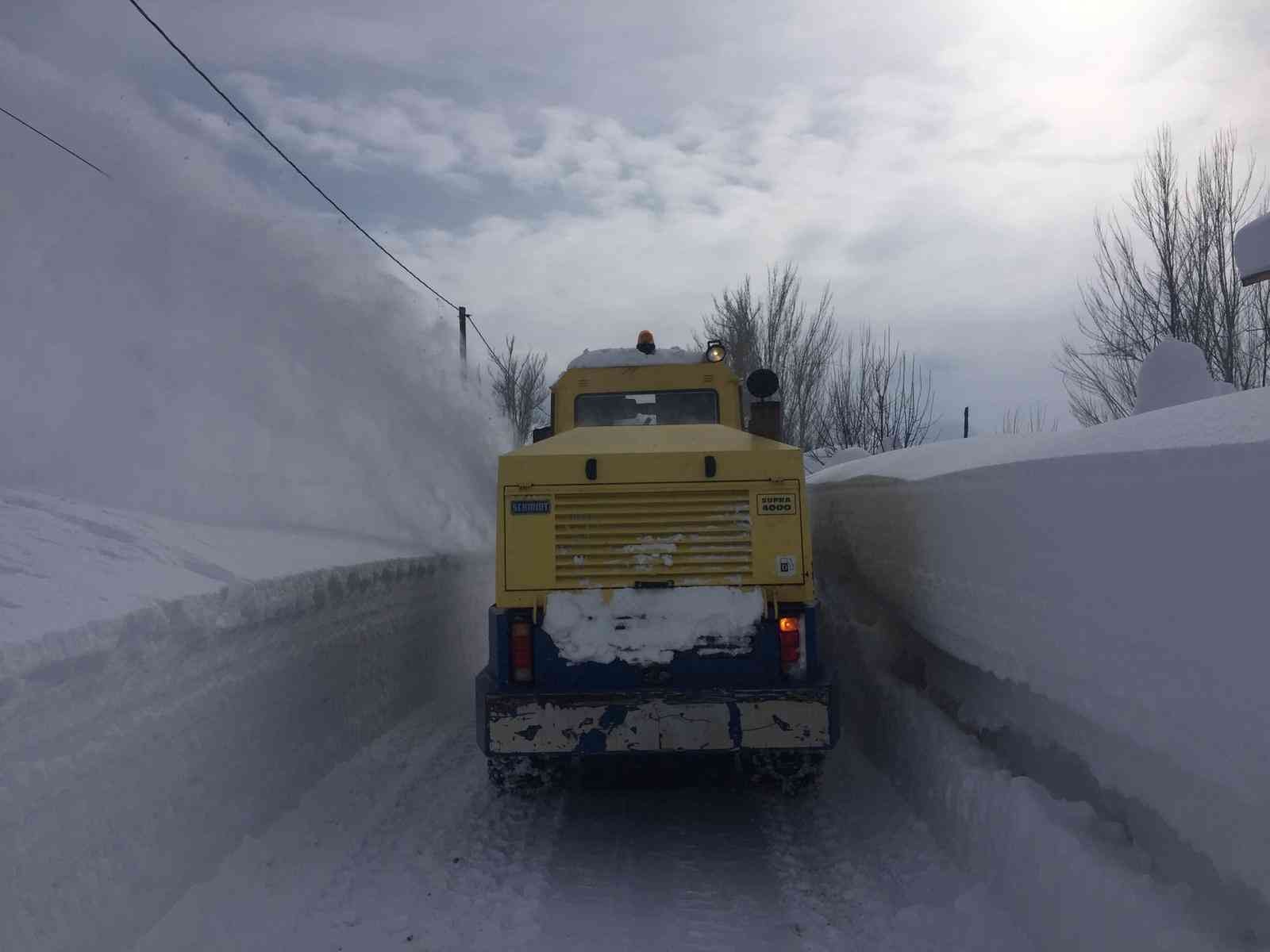 Tunceli’de 269 köy yolu ulaşıma kapandı