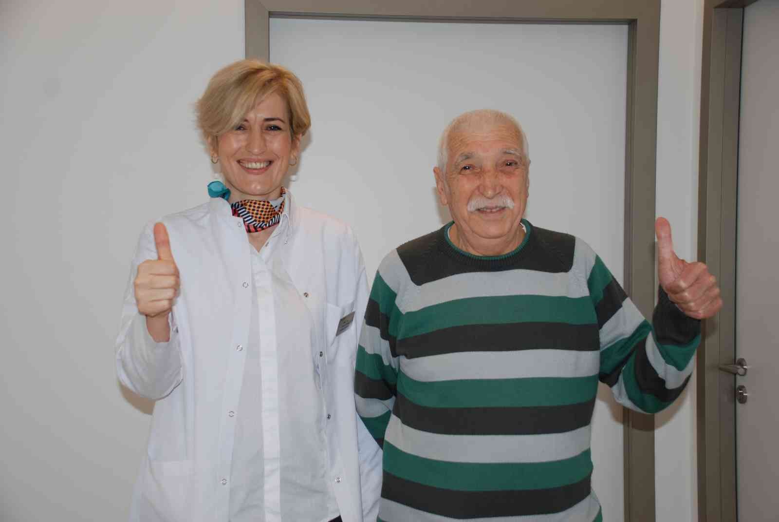 69 yaşındaki hasta, dördüncü evredeki kanseri 3 ayda yendi #izmir