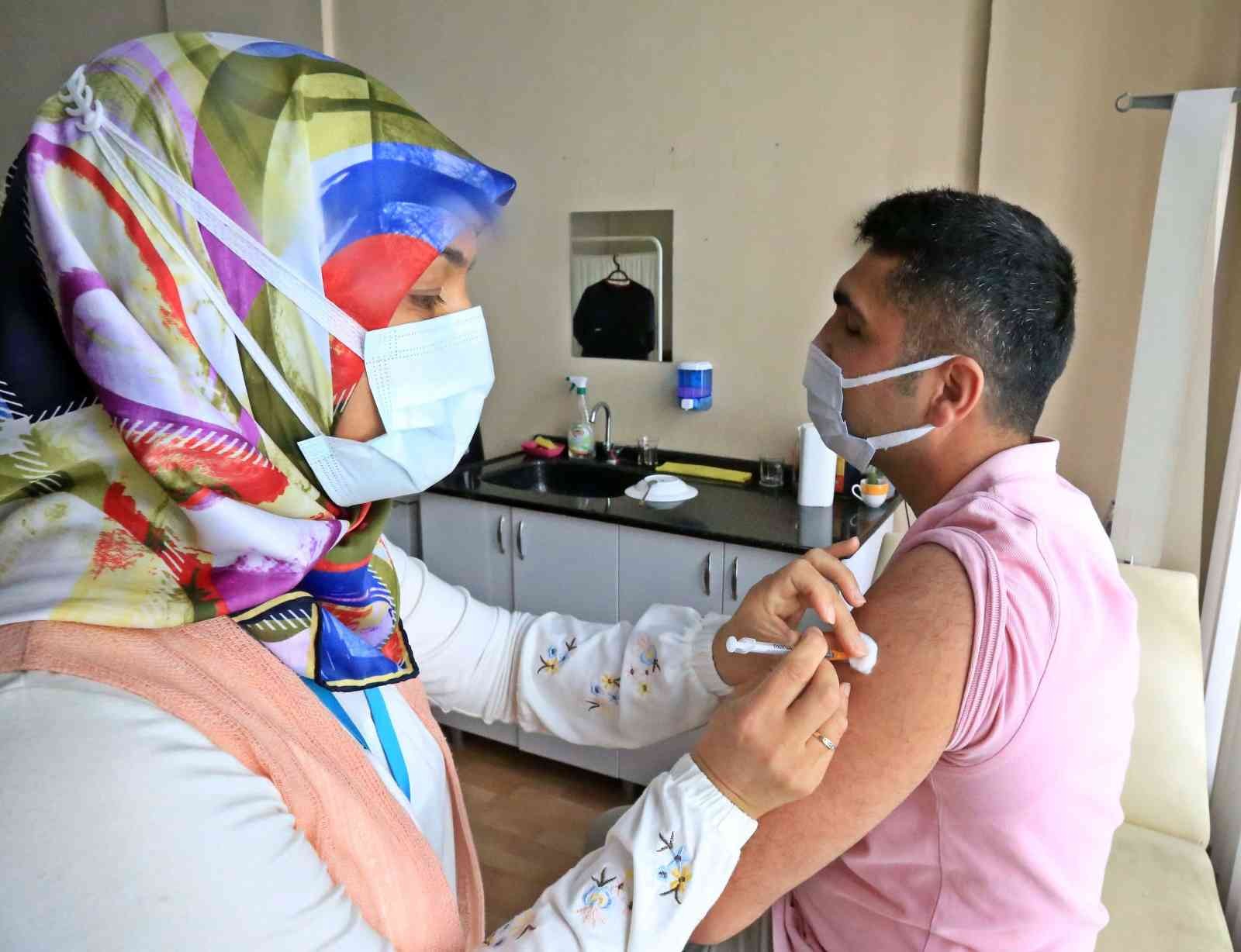Aydın’da yerli aşı Turkovac uygulanmaya başlıyor #aydin