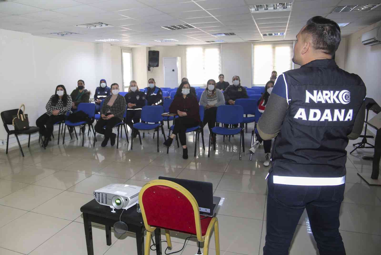 Kadın personele uyuşturucuyla mücadele eğitimi #adana