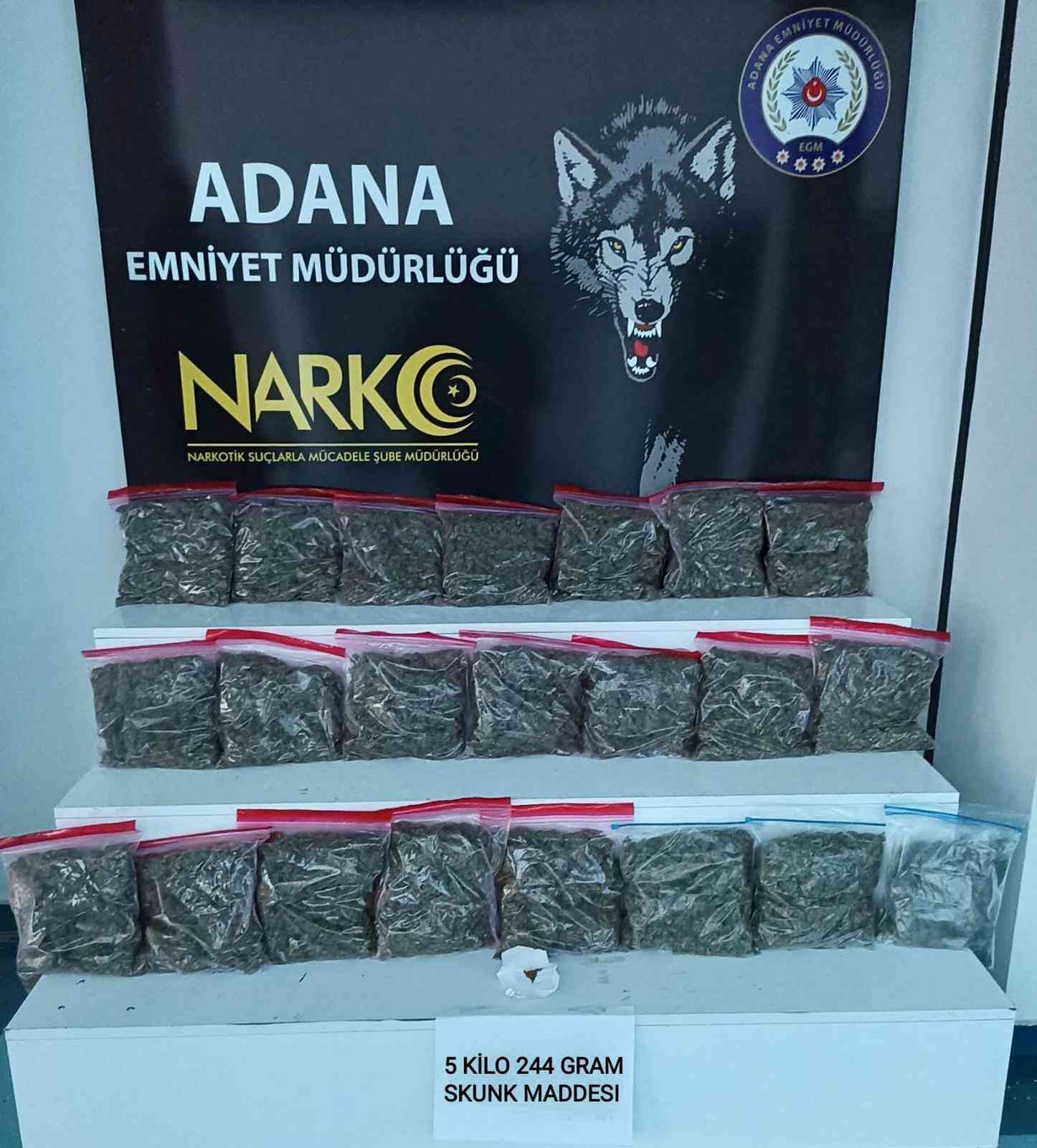 Adana’da 5 kilo 244 gram skunk ele geçirildi #adana