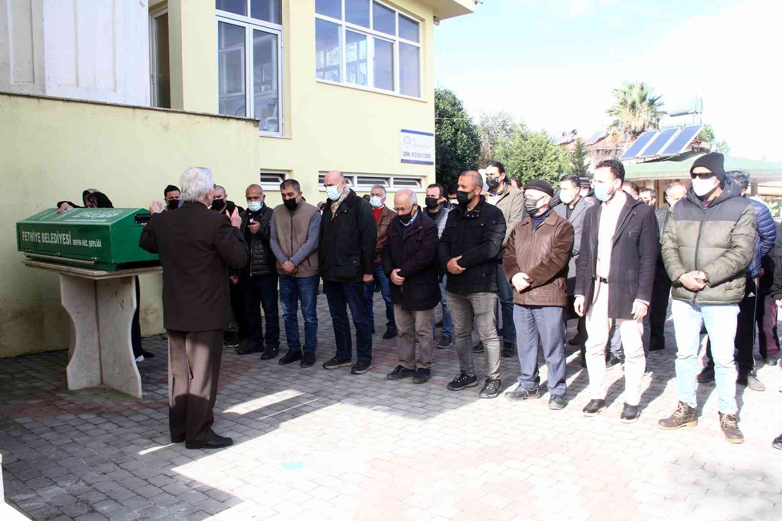Ünlü ekolojik yaşam uzmanı Erkan Şamcı, Fethiye’de toprağa verildi #mugla