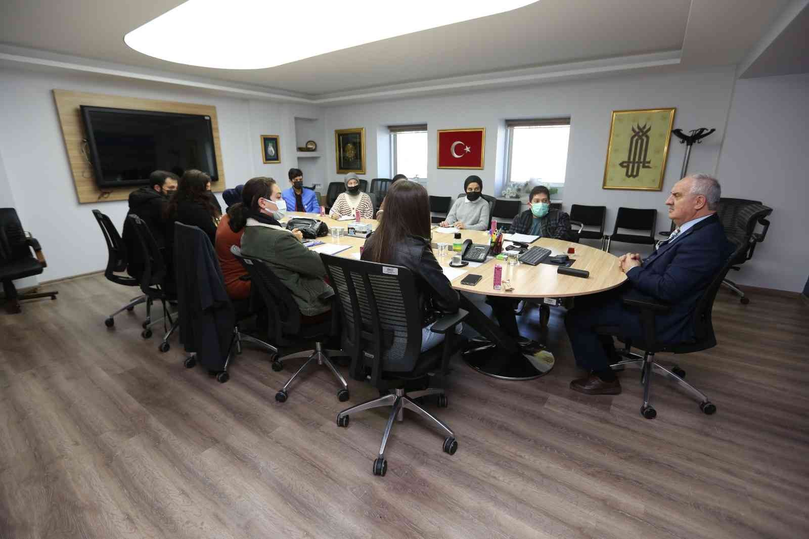 Başkan Aygün, Gazete Kulübü öğrencileri ile buluştu #kocaeli