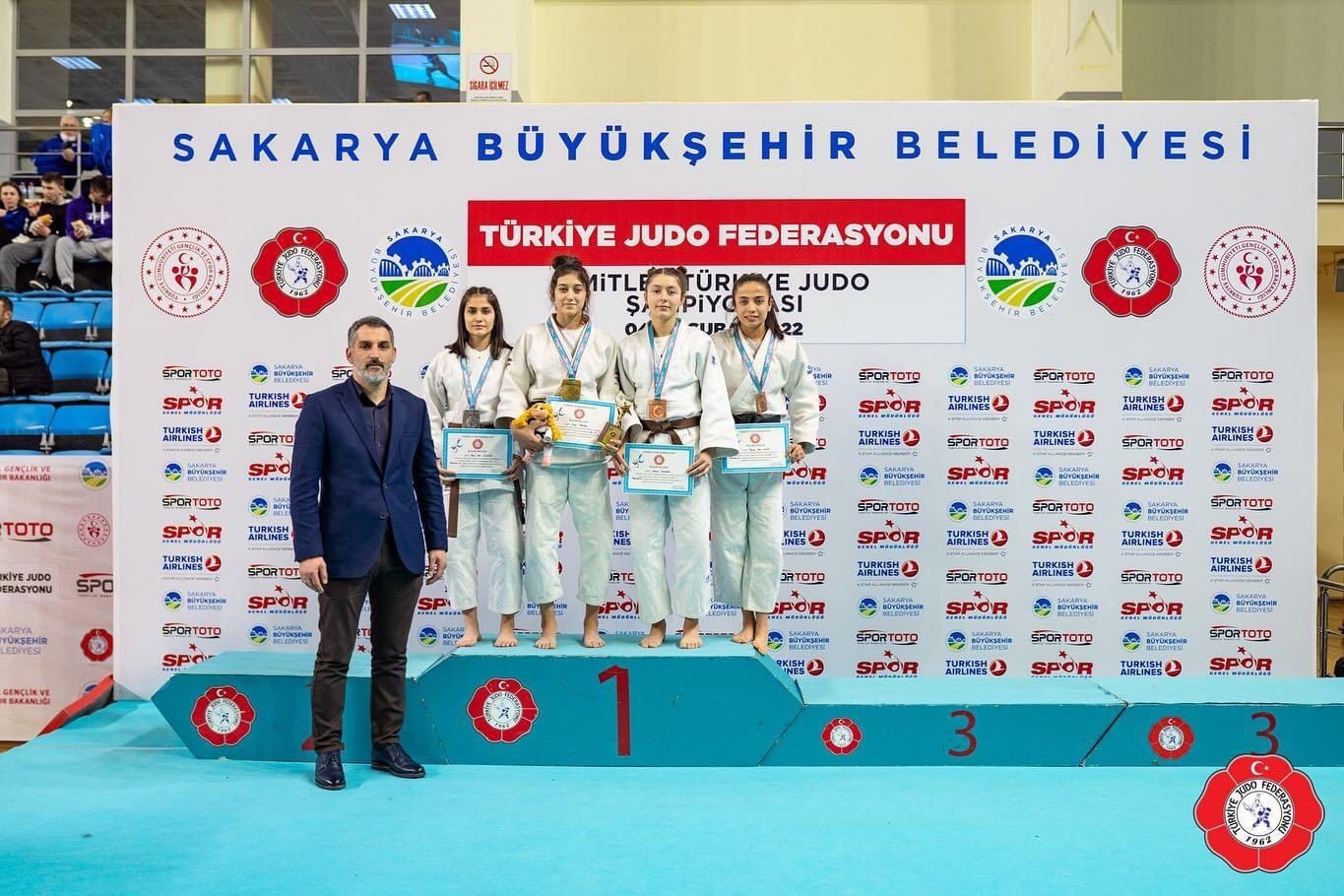 Kocaelili judocular turnuvadan başarıyla döndü #kocaeli