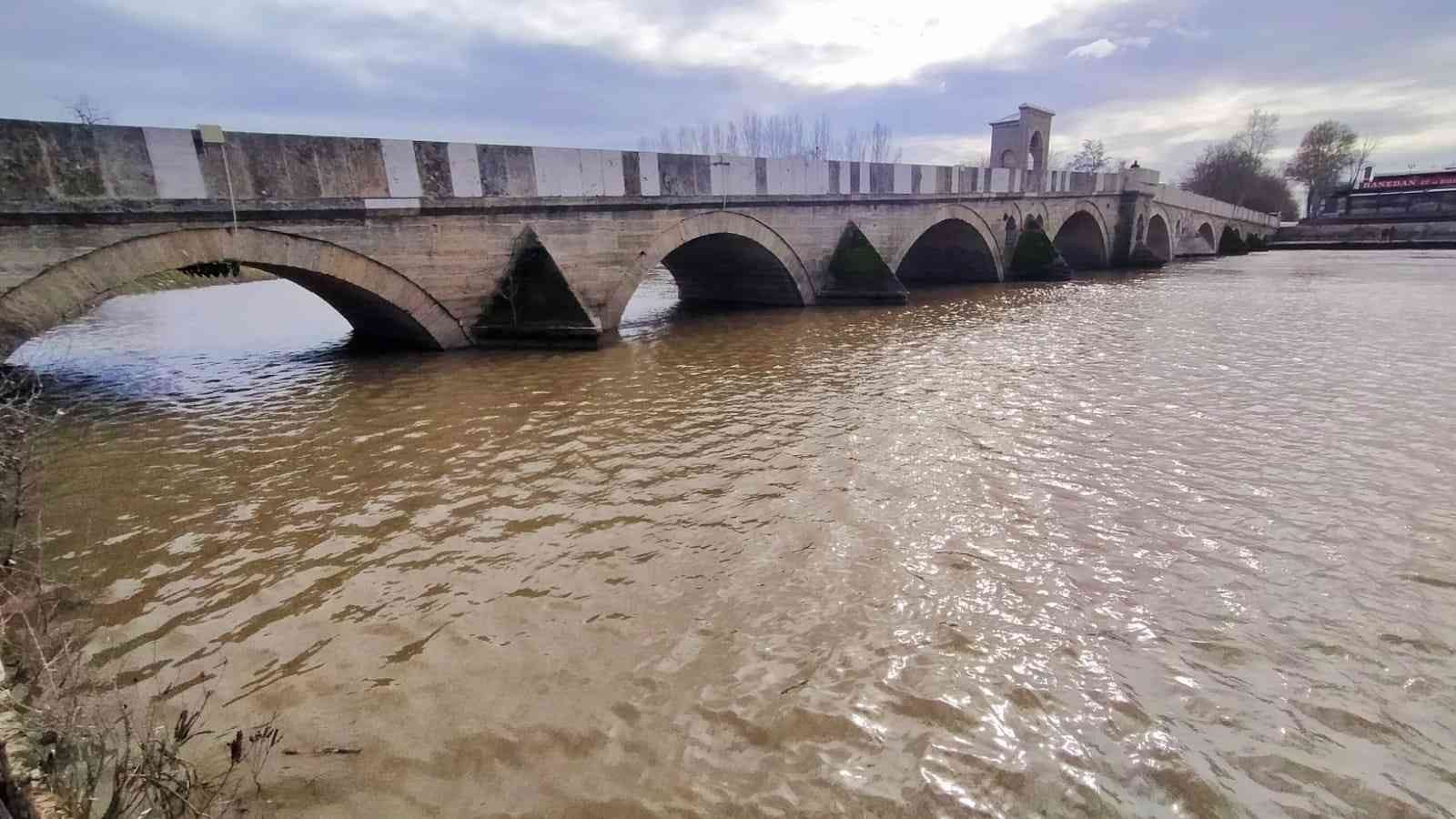 Tunca Nehri’nin debisi 3 günde üç kat arttı #edirne