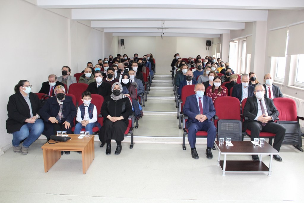 Prof. Dr. Ali Arslan’ın ismi konferans salonuna verildi #zonguldak