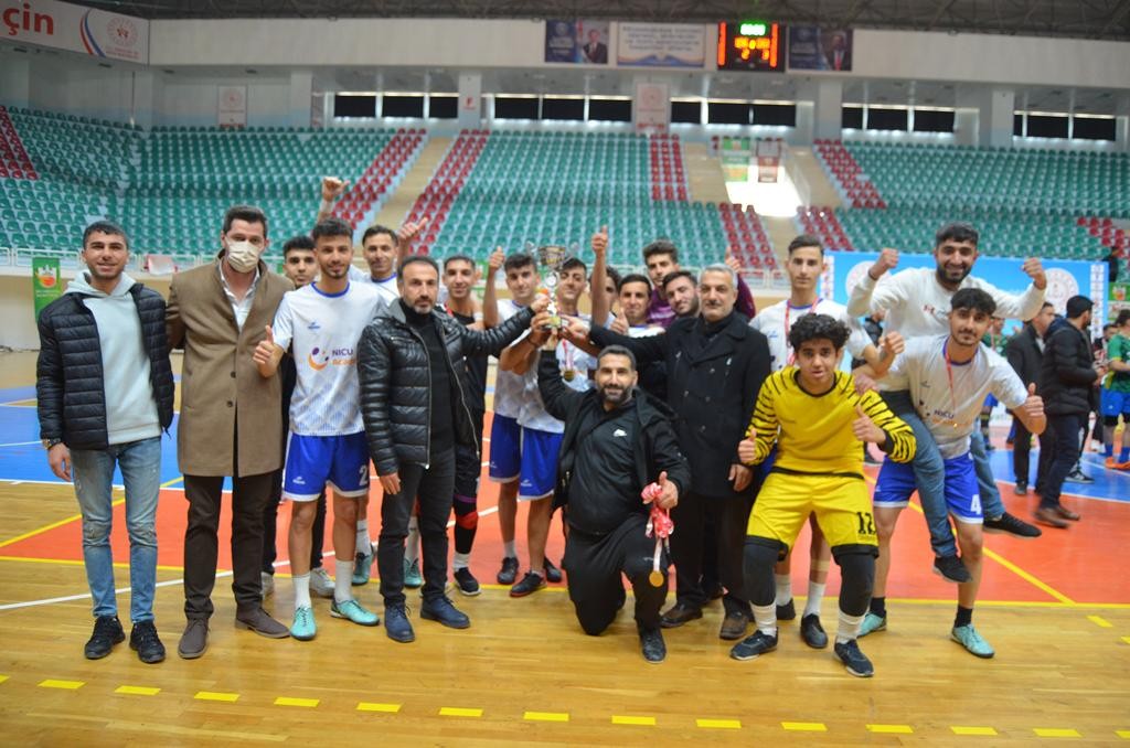 Liselerde şampiyon Bağlar Anadolu Lisesi #diyarbakir