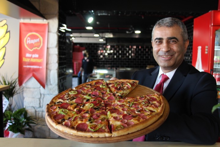 Türkiye’nin yerli pizza markası Pasaport Pizza 200 şubeye ulaştı #izmir