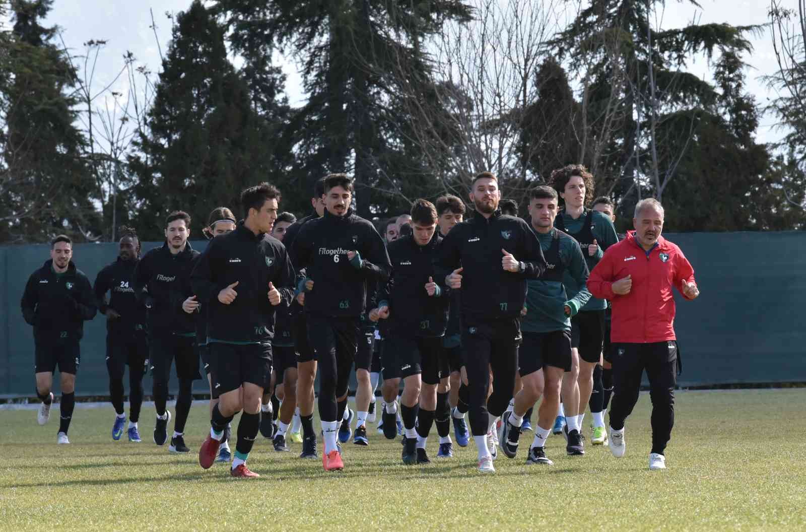 Denizlispor, Adanaspor maçı hazırlıklarını tamamladı #denizli