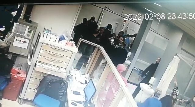 Hastane personeline dehşeti yaşatan 2 şahıs tutuklandı #kocaeli