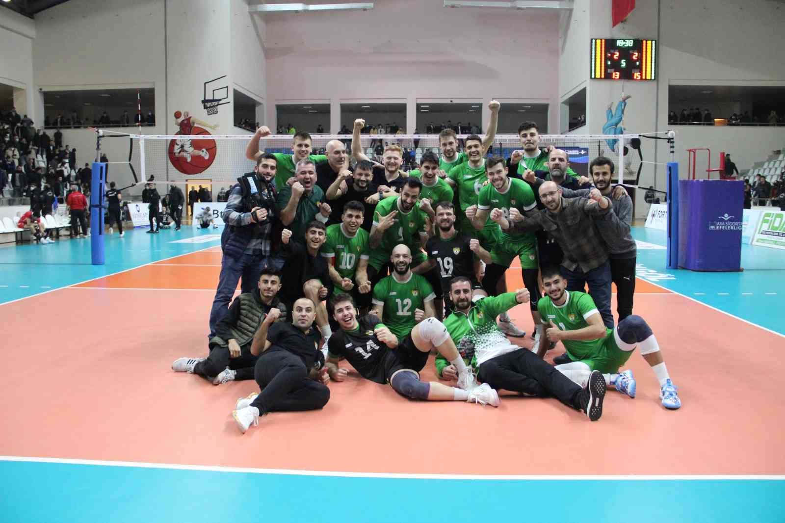 Efeler Ligi: Bingöl Solhan Spor: 3 - Cizre Belediyespor: 2