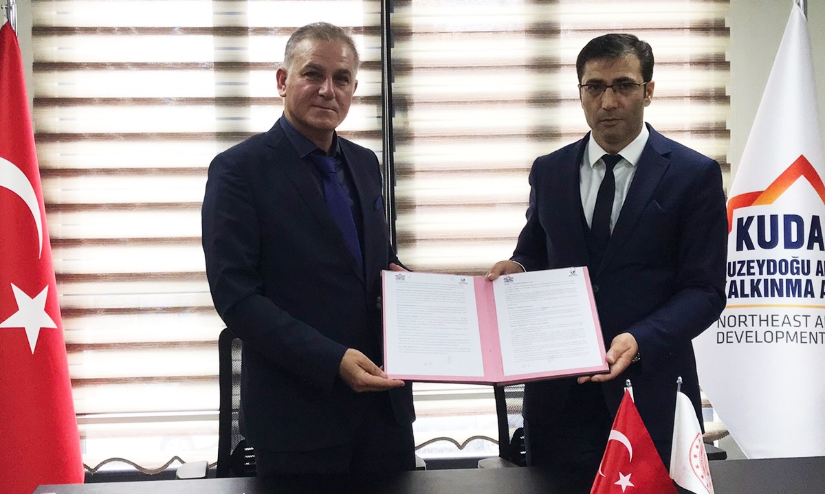 “İhracat İçin Üretim Alt Yapısını Güçlendirme” isimli projenin destek sözleşmesi imzalandı #erzincan