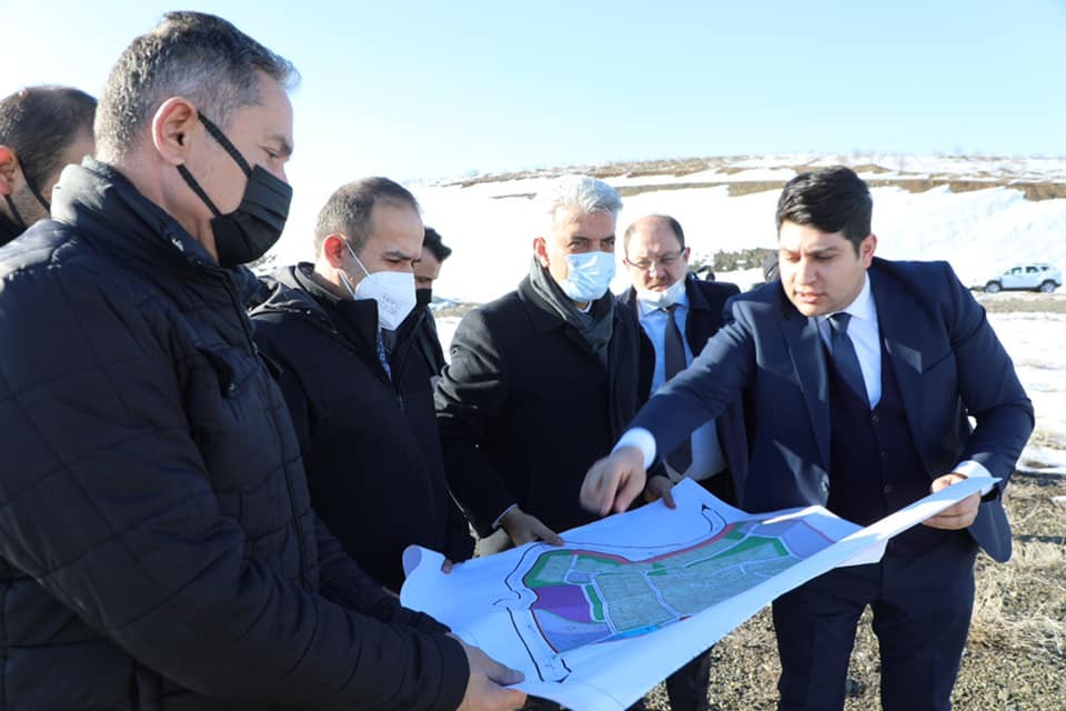 Tarıma Dayalı Sera ve İhtisas Besi Organize Sanayi Bölgesi alanlarında incelemelerde bulunuldu #erzincan