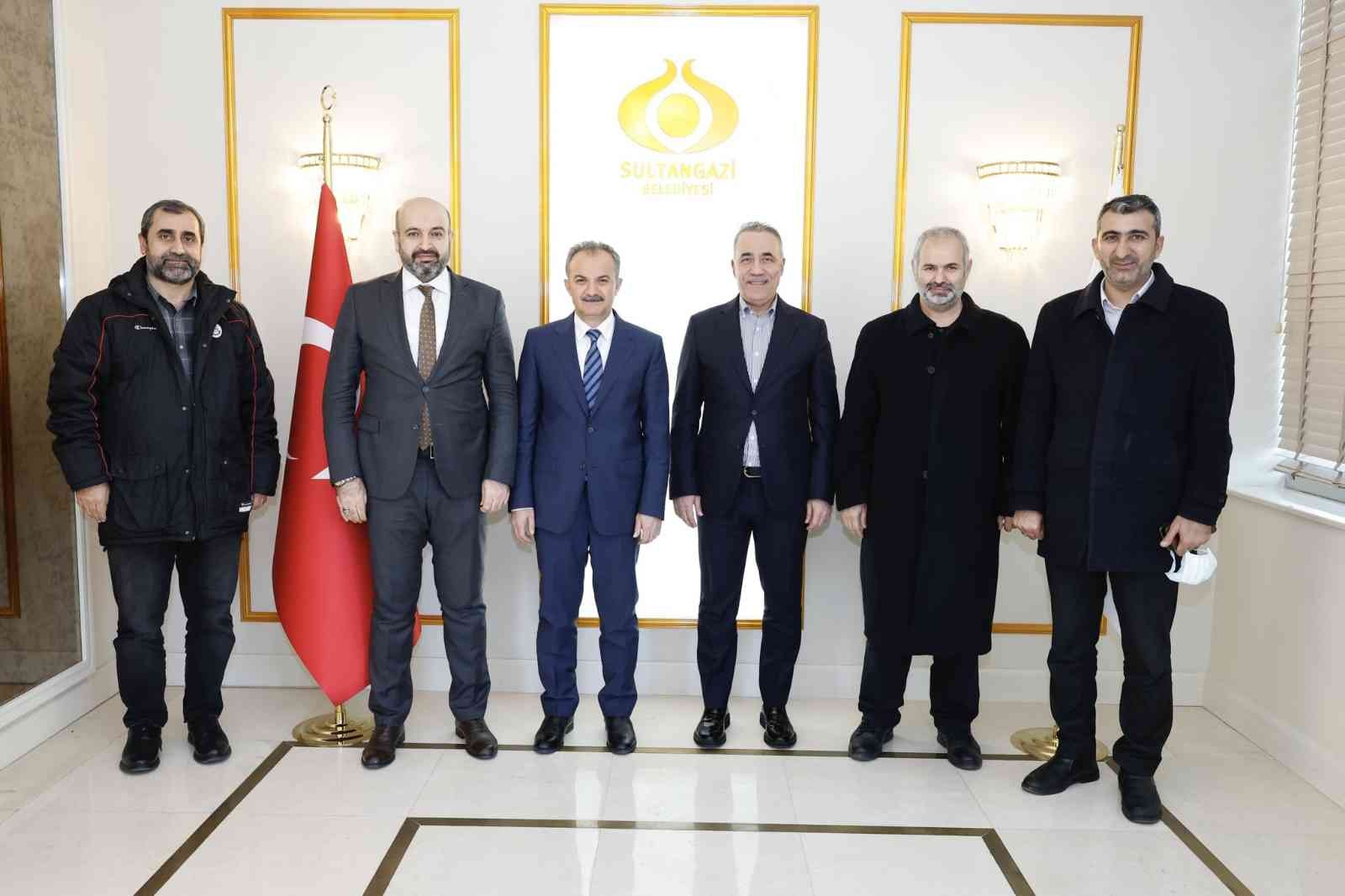 Kılınç, İstanbul’da belediye başkanlarını ziyaret etti #adiyaman