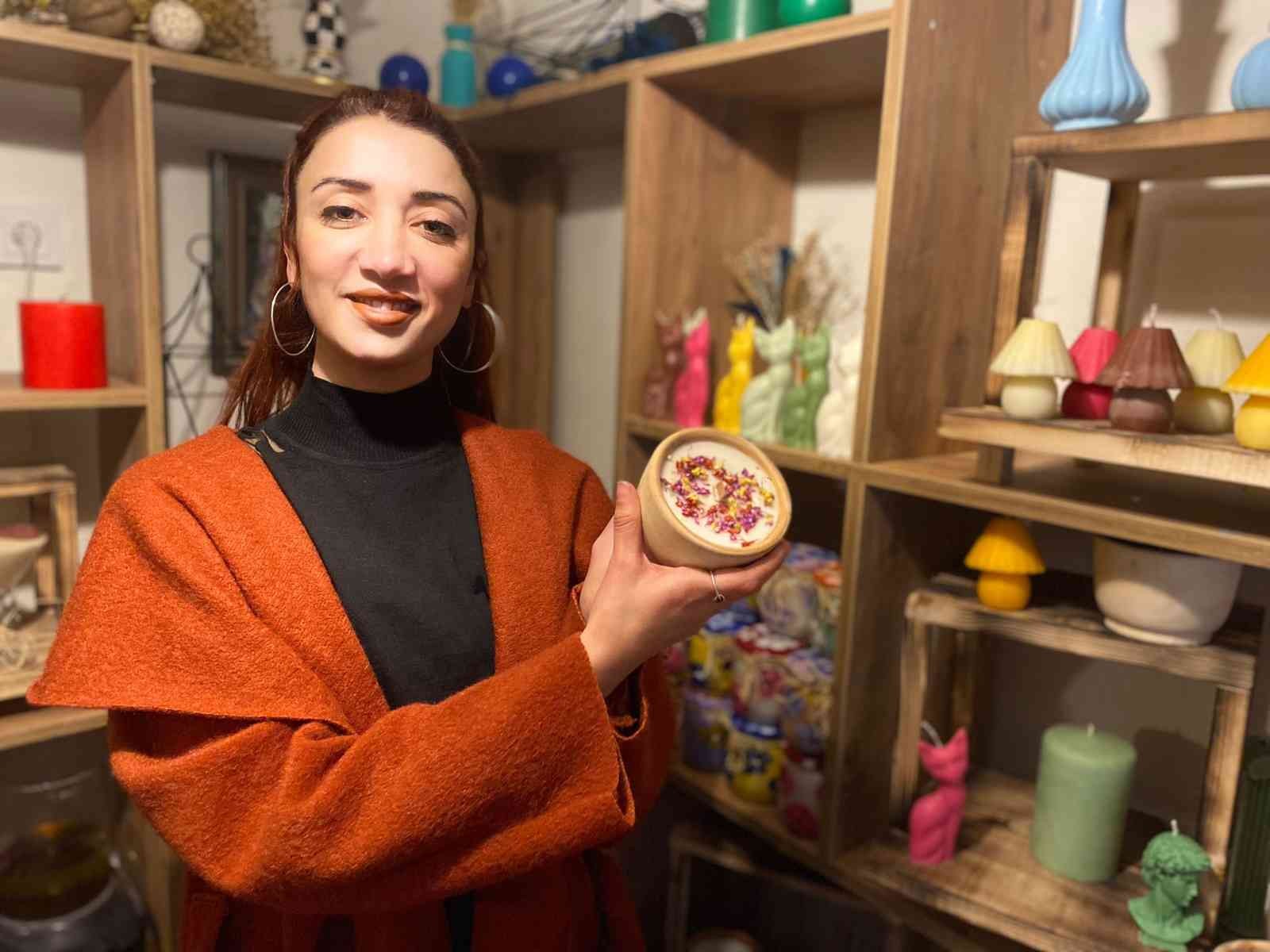 Genç kadın girişimci ürettiği doğal kokulu mumlarla dünyaya açılmayı hedefliyor #diyarbakir
