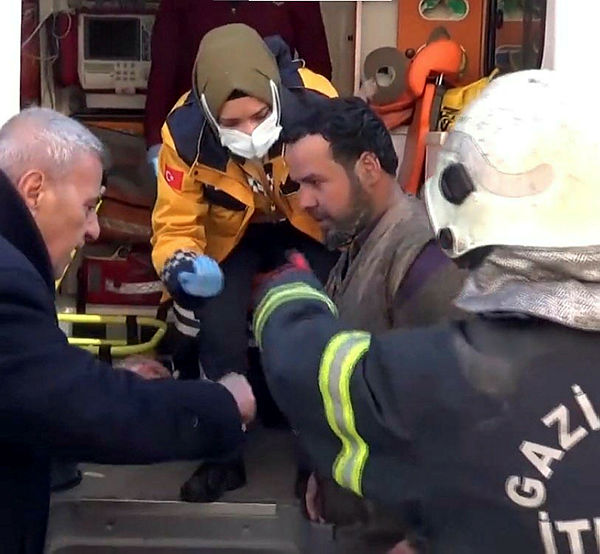 Ambulans kirlenmesin diye binmek istemedi! O işçiye SABAH ulaştı