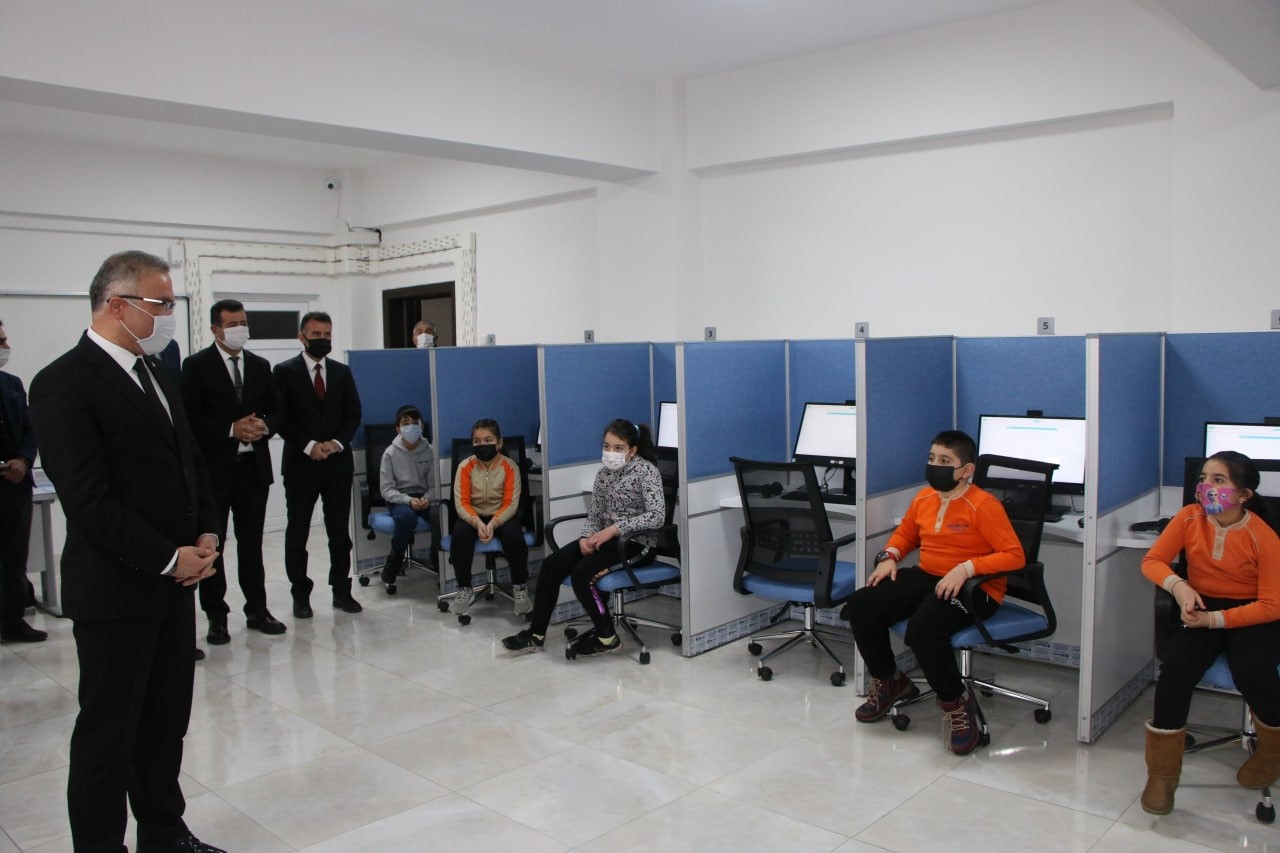 Öğrencilere ve kursiyerlere teknolojik kolaylık, E-sınav merkezi #kayseri