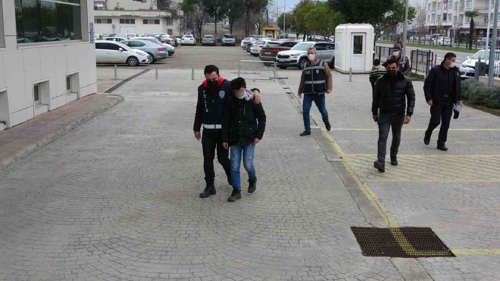 Oto galeriden lüks cip çalan çocuklar tutuklandı #ordu