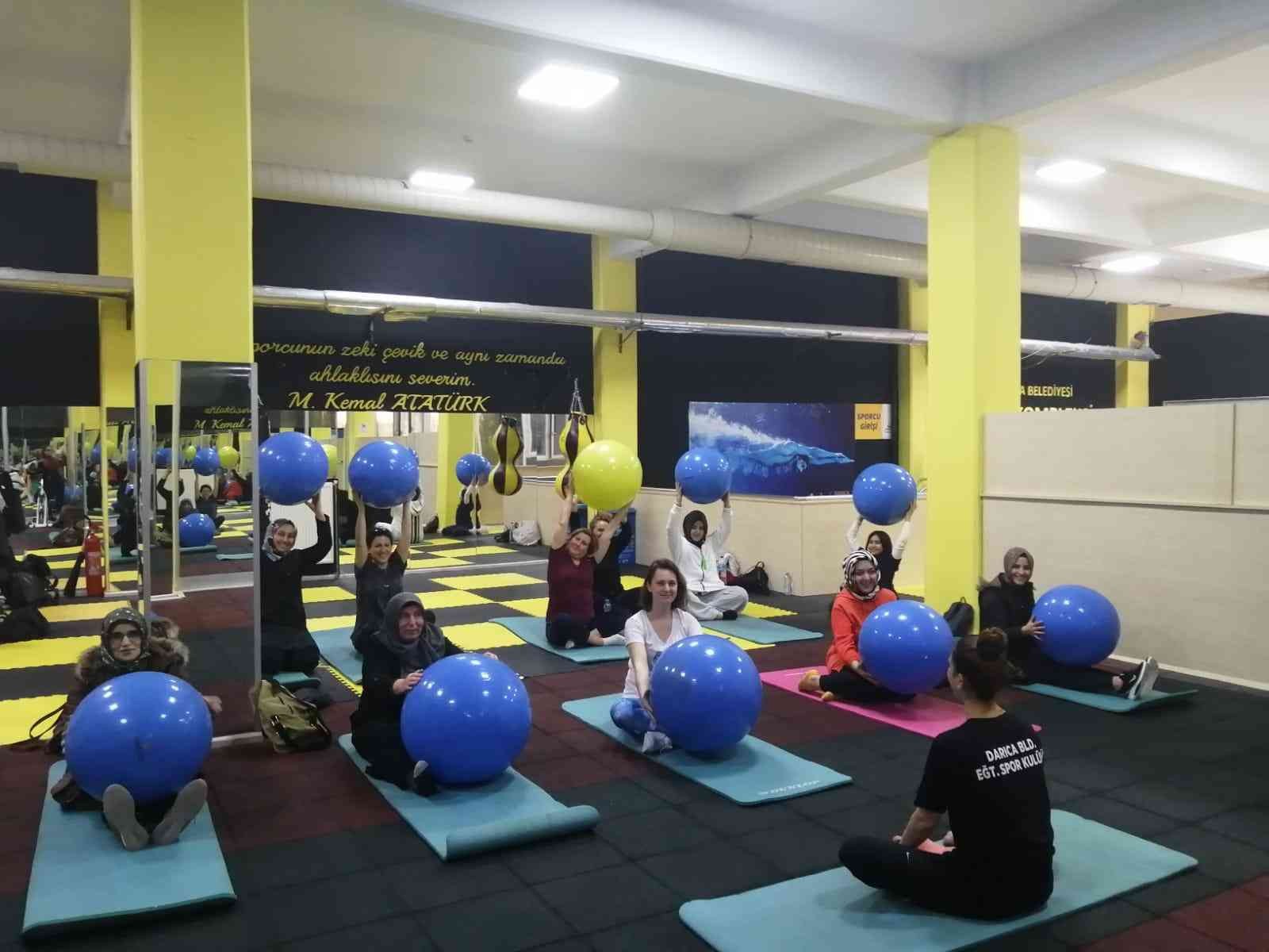 Darıca’da kadınlar için pilates dersleri veriliyor