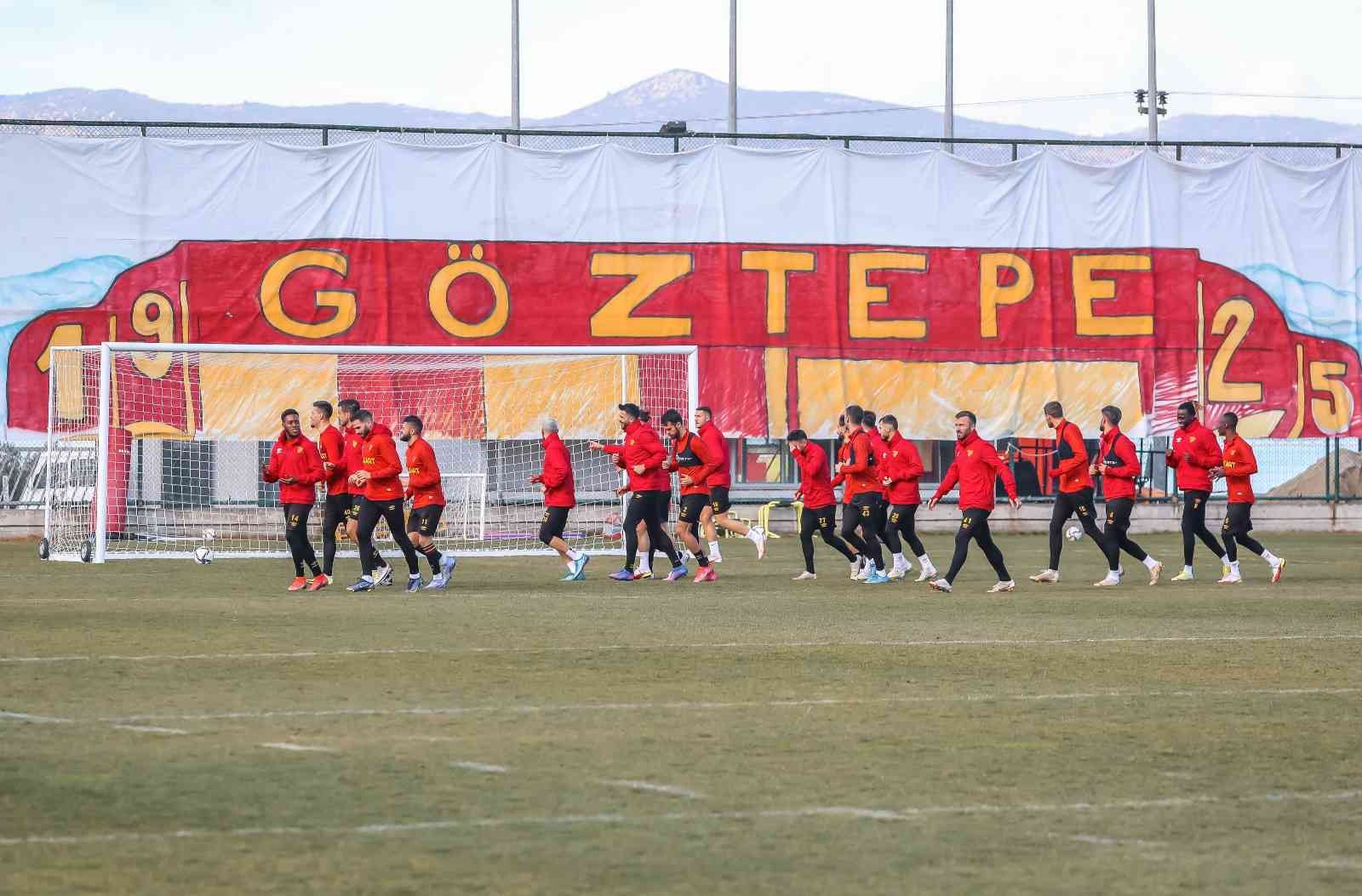 Göztepe’de Galatasaray maçı hazırlıkları sürüyor