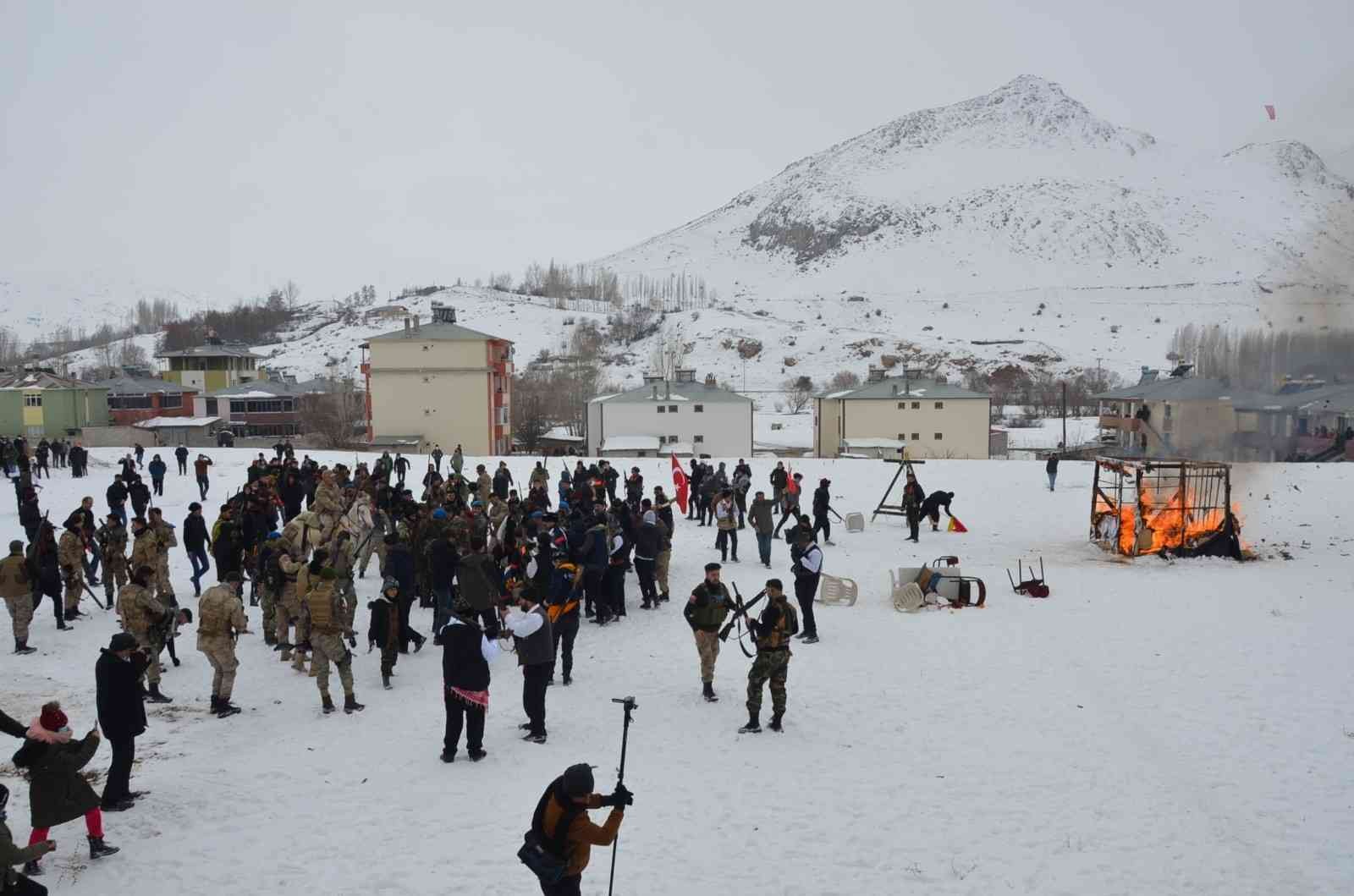 Tercan’da, kurtuluş etkinlikleri renkli görüntülere sahne oldu #erzincan