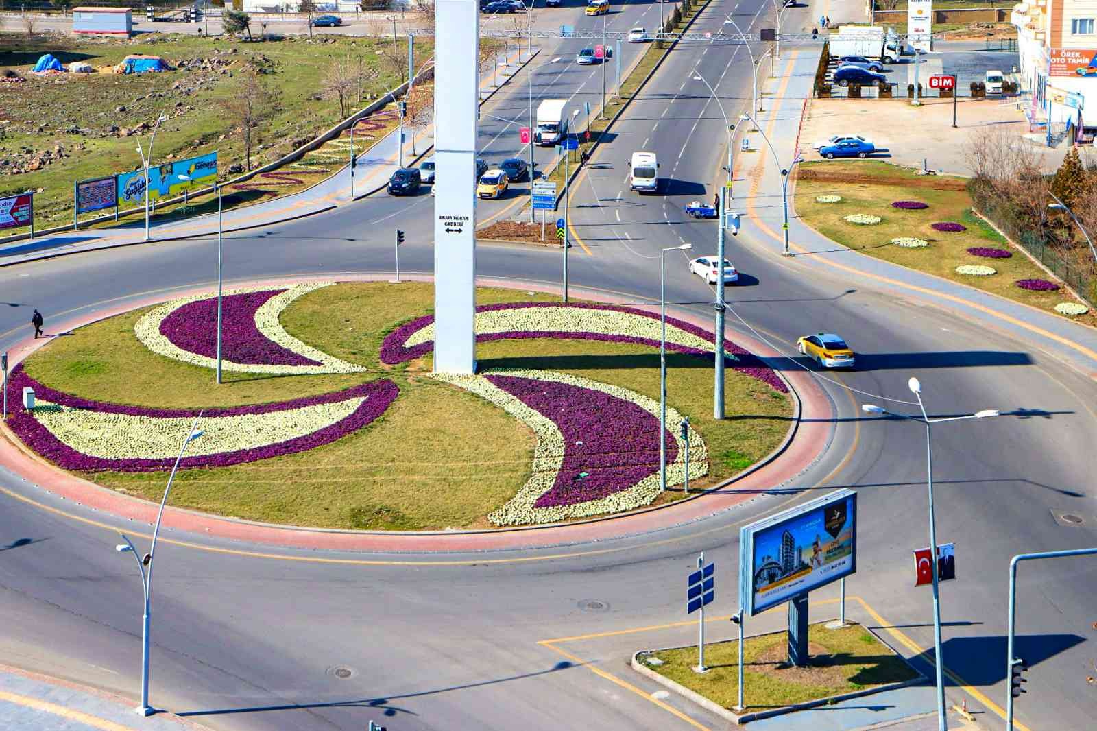 Diyarbakır 3 milyon çiçekle süslenecek #diyarbakir
